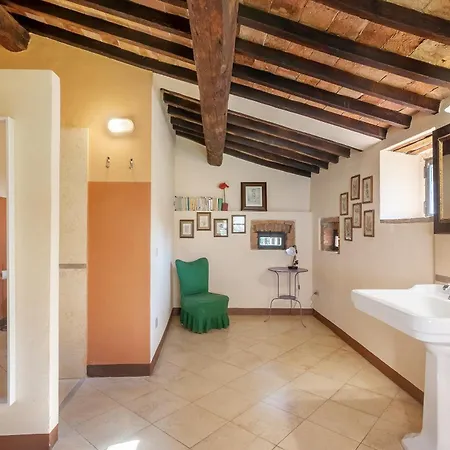 Fattoria La Striscia Farm stay *